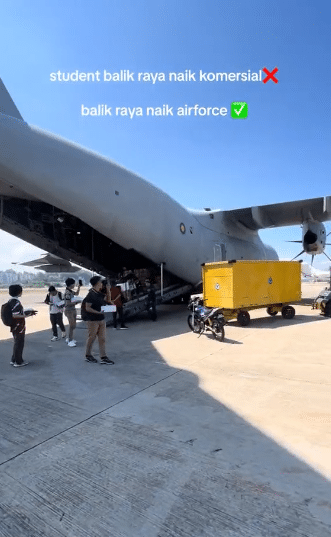 Tiket Penerbangan Mahal, UPNM Bantu Hantar Pelajar Pulang Ke Sabah Dengan Pesawat Tentera